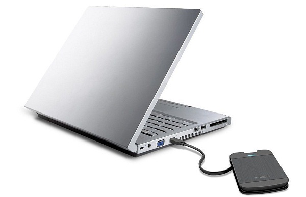 connect-external-hard-drive-to-computer